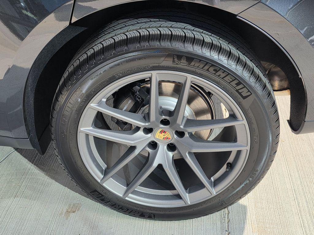 2026 Porsche Macan Base - Photo 15