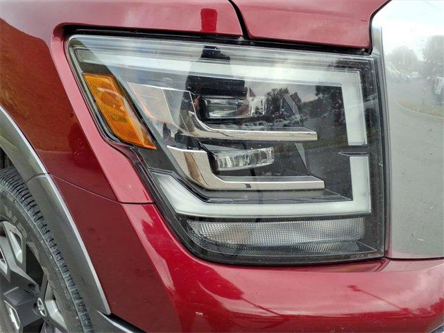 2021 Nissan TITAN Crew Cab Platinum Reserve 4x4 2021 Nissan TITAN Crew Cab Platinum Reserve 4x4