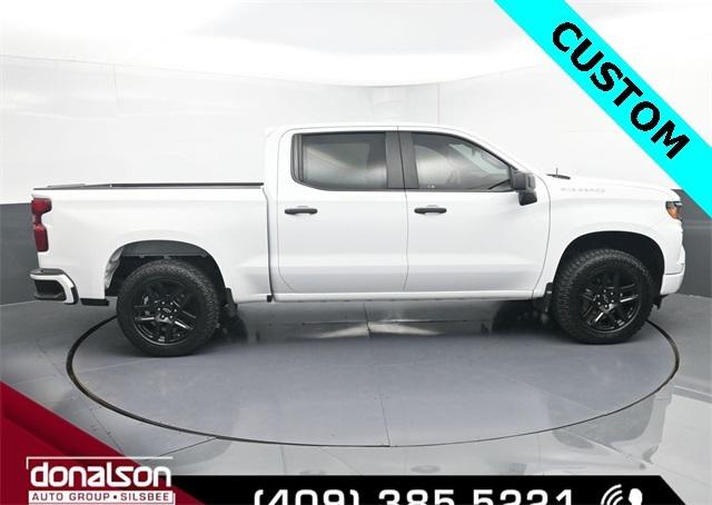 2023 Chevrolet Silverado 1500 2WD Crew Cab Short Bed Custom