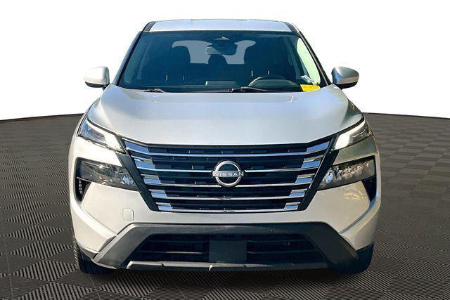 2024 Nissan Rogue SV FWD