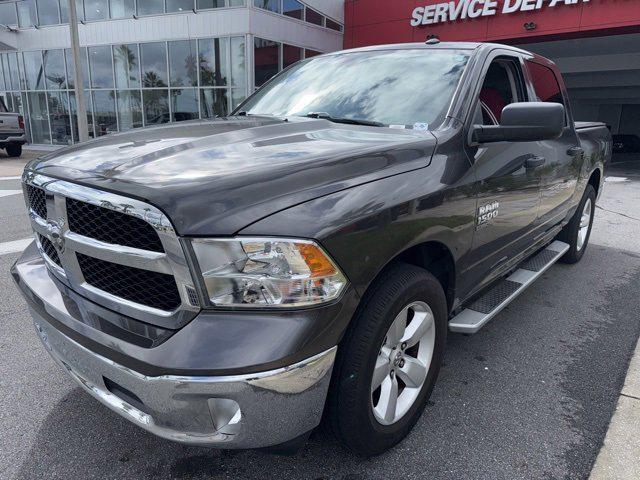 2022 RAM 1500 Classic Tradesman Crew Cab 4x4 57 Box 2022 RAM 1500 Classic Tradesman Crew Cab 4x4 57 Box
