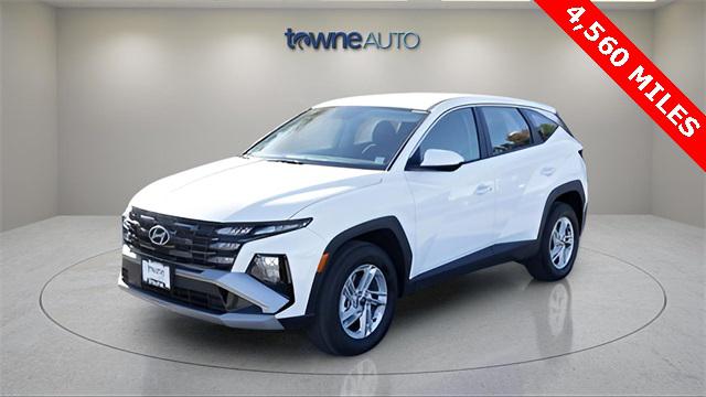 2025 Hyundai Tucson SE