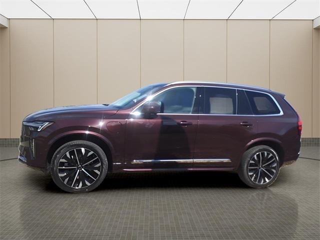 2025 Volvo XC90 Plug-In Hybrid T8 Plus 6-Seater 2025 Volvo XC90 Plug-In Hybrid T8 Plus 6-Seater