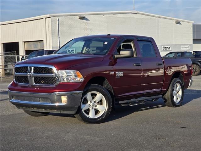 2021 RAM 1500 Classic Tradesman Crew Cab 4x4 57 Box 2021 RAM 1500 Classic Tradesman Crew Cab 4x4 57 Box