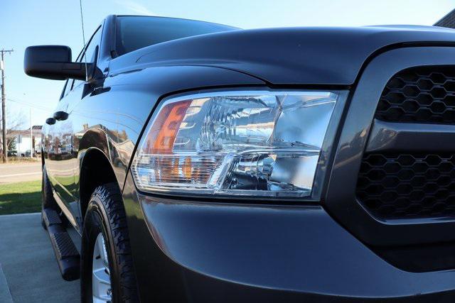 2017 RAM 1500 Express Quad Cab 4x4 64 Box 2017 RAM 1500 Express Quad Cab 4x4 64 Box