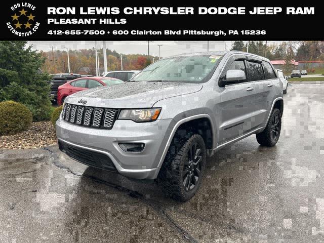 2019 Jeep Grand Cherokee Altitude 4x4 2019 Jeep Grand Cherokee Altitude 4x4