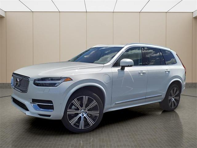 2025 Volvo XC90 Plug-In Hybrid T8 Plus 6-Seater 2025 Volvo XC90 Plug-In Hybrid T8 Plus 6-Seater