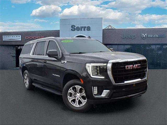2022 GMC Yukon XL SLE 2022 GMC Yukon XL SLE