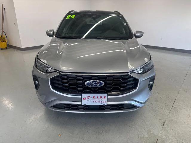 2024 Ford Escape ST-Line Select