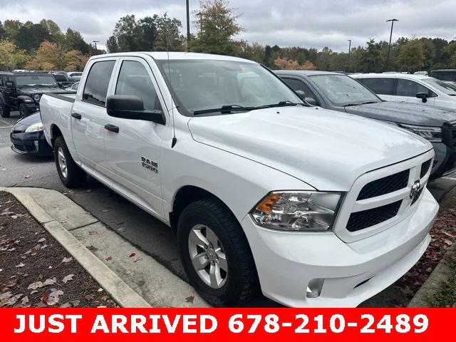 2017 RAM 1500 Express Crew Cab 4x2 57 Box