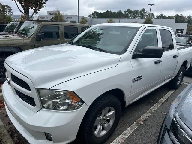 2017 RAM 1500 Express Crew Cab 4x2 57 Box
