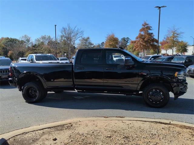 2024 RAM 3500 Limited Crew Cab 4x4 8 Box