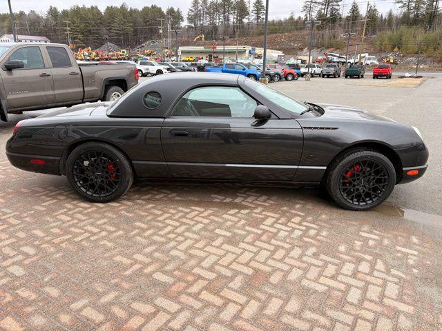 2003 Ford Thunderbird Base