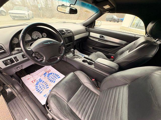 2003 Ford Thunderbird Base