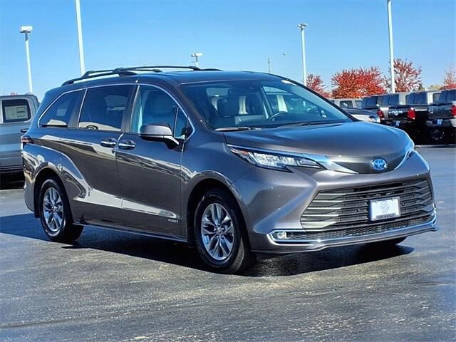 2021 Toyota Sienna XLE 2021 Toyota Sienna XLE