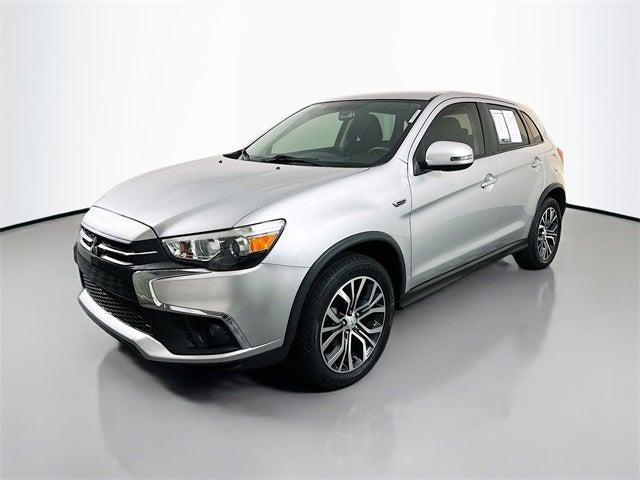 2019 Mitsubishi Outlander Sport 2.0 ES 2019 Mitsubishi Outlander Sport 2.0 ES