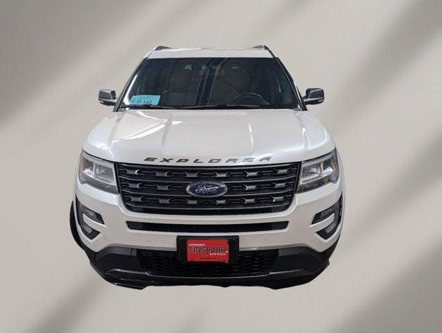 2017 Ford Explorer XLT 2017 Ford Explorer XLT