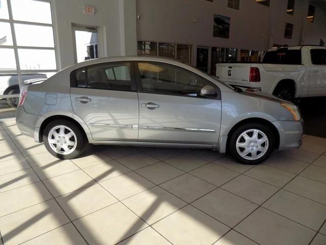 2011 Nissan Sentra 2.0S 2011 Nissan Sentra 2.0S