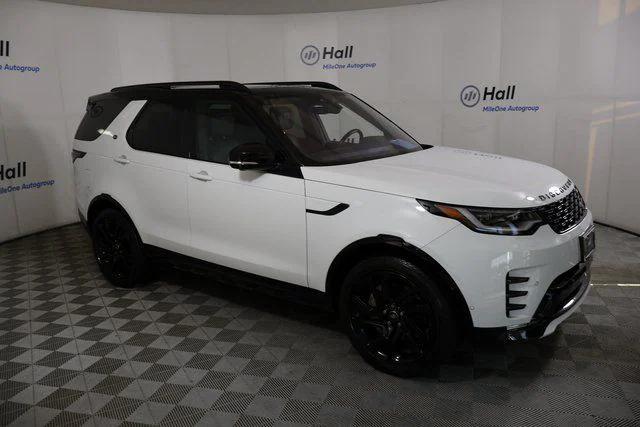 2023 Land Rover Discovery P300 S R-Dynamic 2023 Land Rover Discovery P300 S R-Dynamic