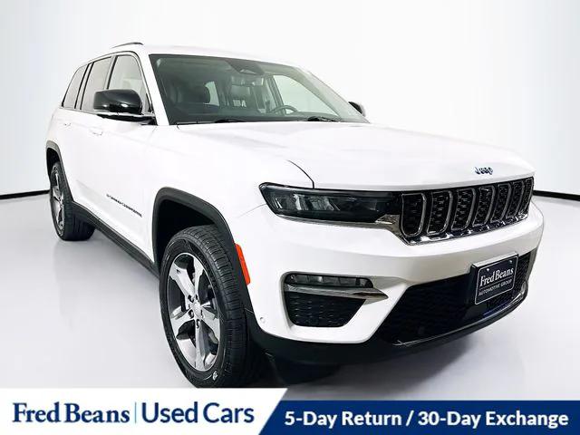 2022 Jeep Grand Cherokee 4xe Limited 4x4 2022 Jeep Grand Cherokee 4xe Limited 4x4