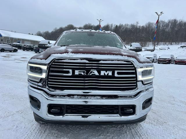 2022 RAM 3500 Laramie Crew Cab 4x4 8 Box