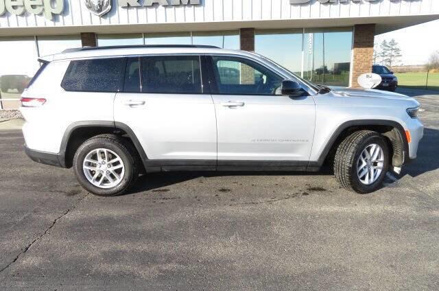 2024 Jeep Grand Cherokee L Laredo X 4x4 2024 Jeep Grand Cherokee L Laredo X 4x4