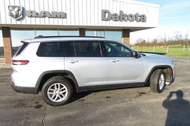 2024 Jeep Grand Cherokee L Laredo X 4x4 2024 Jeep Grand Cherokee L Laredo X 4x4