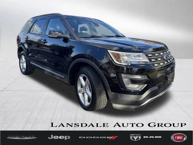 2017 Ford Explorer XLT 2017 Ford Explorer XLT
