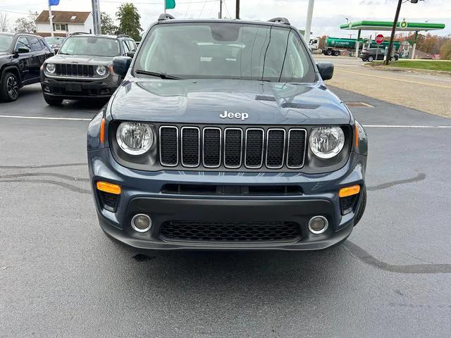2020 Jeep Renegade Latitude 4X4 2020 Jeep Renegade Latitude 4X4