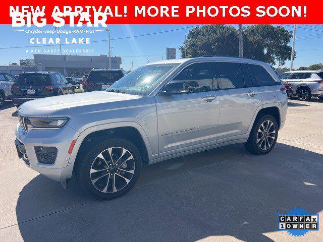 2022 Jeep Grand Cherokee Overland 2022 Jeep Grand Cherokee Overland