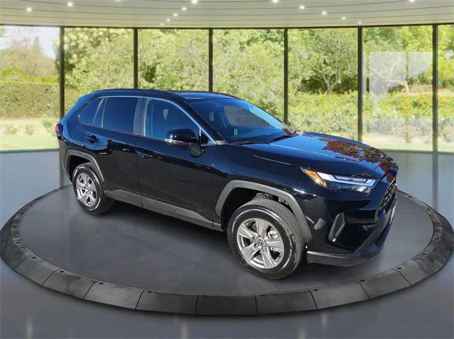 2024 Toyota RAV4 XLE 2024 Toyota RAV4 XLE