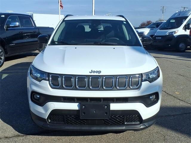 2022 Jeep Compass Latitude 4x4 2022 Jeep Compass Latitude 4x4