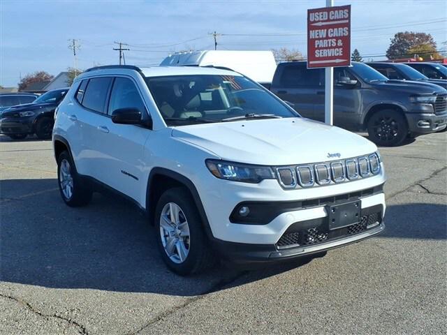 2022 Jeep Compass Latitude 4x4 2022 Jeep Compass Latitude 4x4