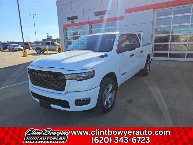 2025 RAM 1500 Tradesman Crew Cab 4x4 57 Box 2025 RAM 1500 Tradesman Crew Cab 4x4 57 Box
