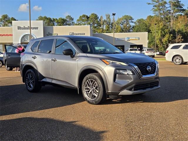 2022 Nissan Rogue S FWD 2022 Nissan Rogue S FWD