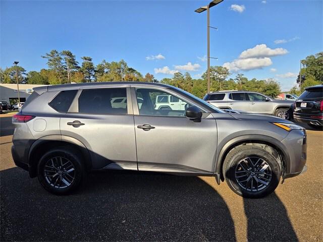 2022 Nissan Rogue S FWD 2022 Nissan Rogue S FWD