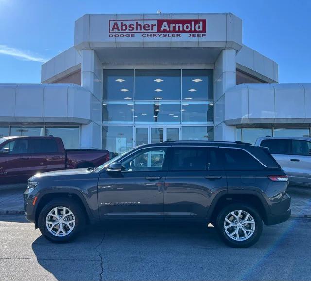 2023 Jeep Grand Cherokee Limited 4x4 2023 Jeep Grand Cherokee Limited 4x4