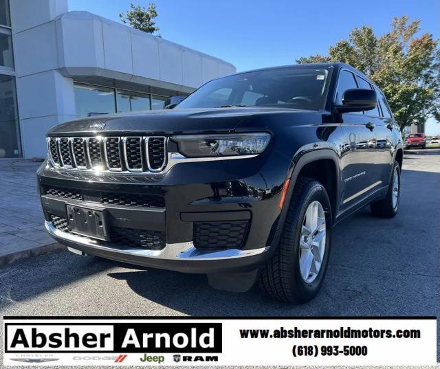 2023 Jeep Grand Cherokee L Laredo 4x4 2023 Jeep Grand Cherokee L Laredo 4x4