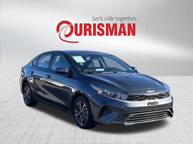 2023 Kia Forte LXS 2023 Kia Forte LXS