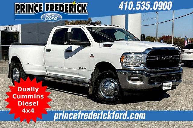 2020 RAM 3500 Tradesman Crew Cab 4x4 8 Box