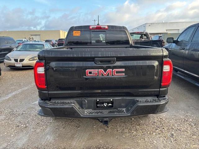 2023 GMC Canyon 4WD Crew Cab Short Box Denali