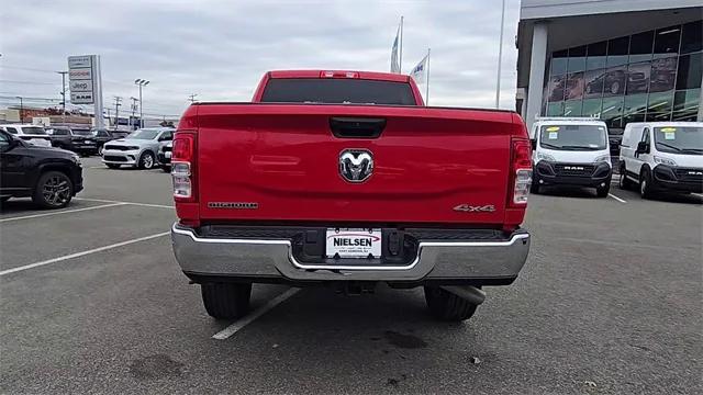 2024 RAM 2500 Big Horn Crew Cab 4x4 64 Box
