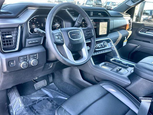 2026 GMC Sierra 2500HD Crew Cab, Standard Bed, Denali, 4WD