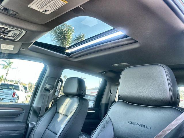 2026 GMC Sierra 2500HD Crew Cab, Standard Bed, Denali, 4WD