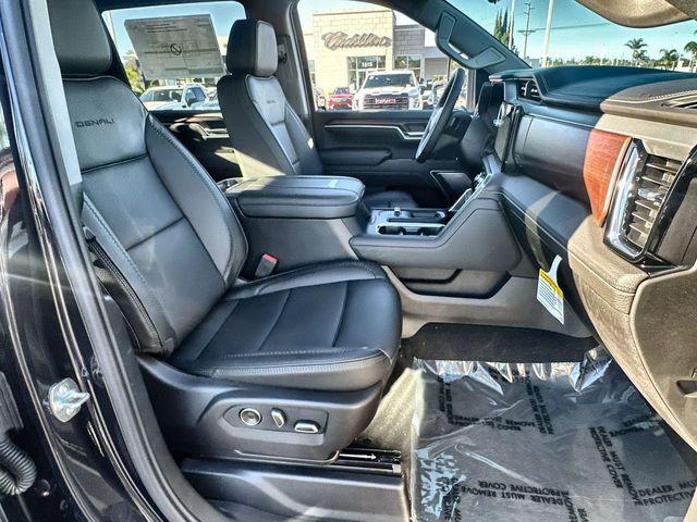 2026 GMC Sierra 2500HD Crew Cab, Standard Bed, Denali, 4WD