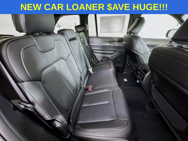 2025 Jeep Grand Cherokee Limited 4x2