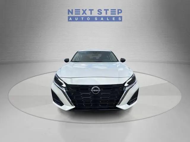 2024 Nissan Altima SV FWD