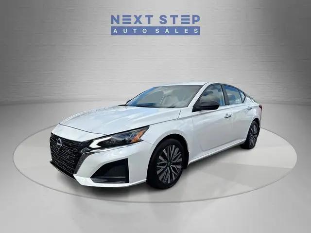 2024 Nissan Altima SV FWD