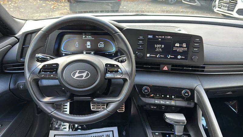 2025 Hyundai Elantra SEL Sport