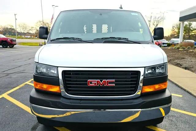 2025 GMC Savana Cargo RWD 2500 Regular Wheelbase Work Van